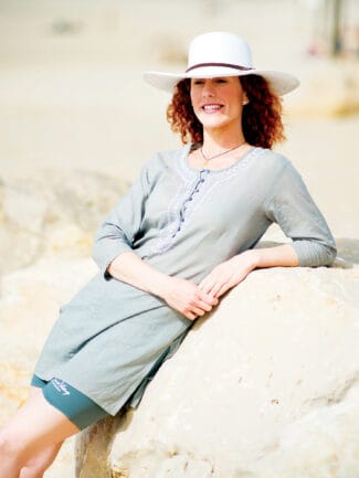 Beach Cover-Up Tunic – Gray with White Embroidery