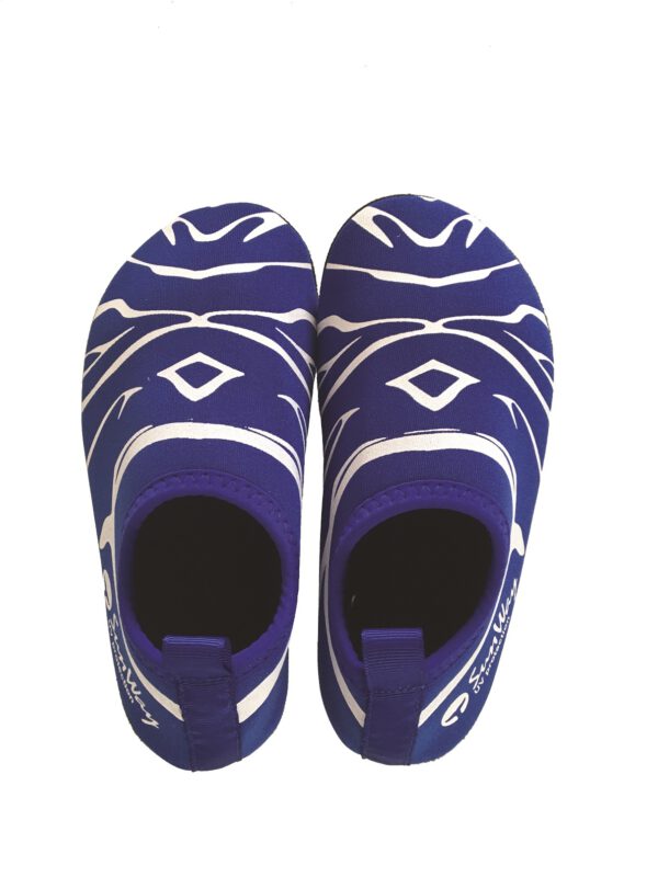 Neoprene swimshoes for babies and children in blue / black